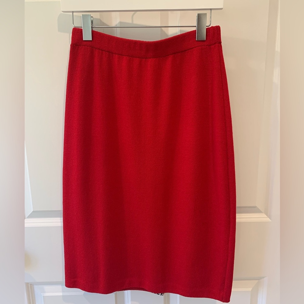St. John Collection Red Knit Skirt, Size 4